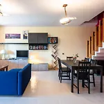Casa Vittoria *